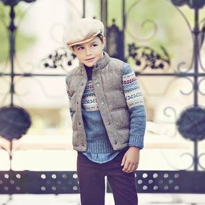 J&J Newsboy Cap to compliment any outfit!